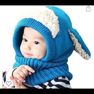 Babies lamb hat and scarf combo